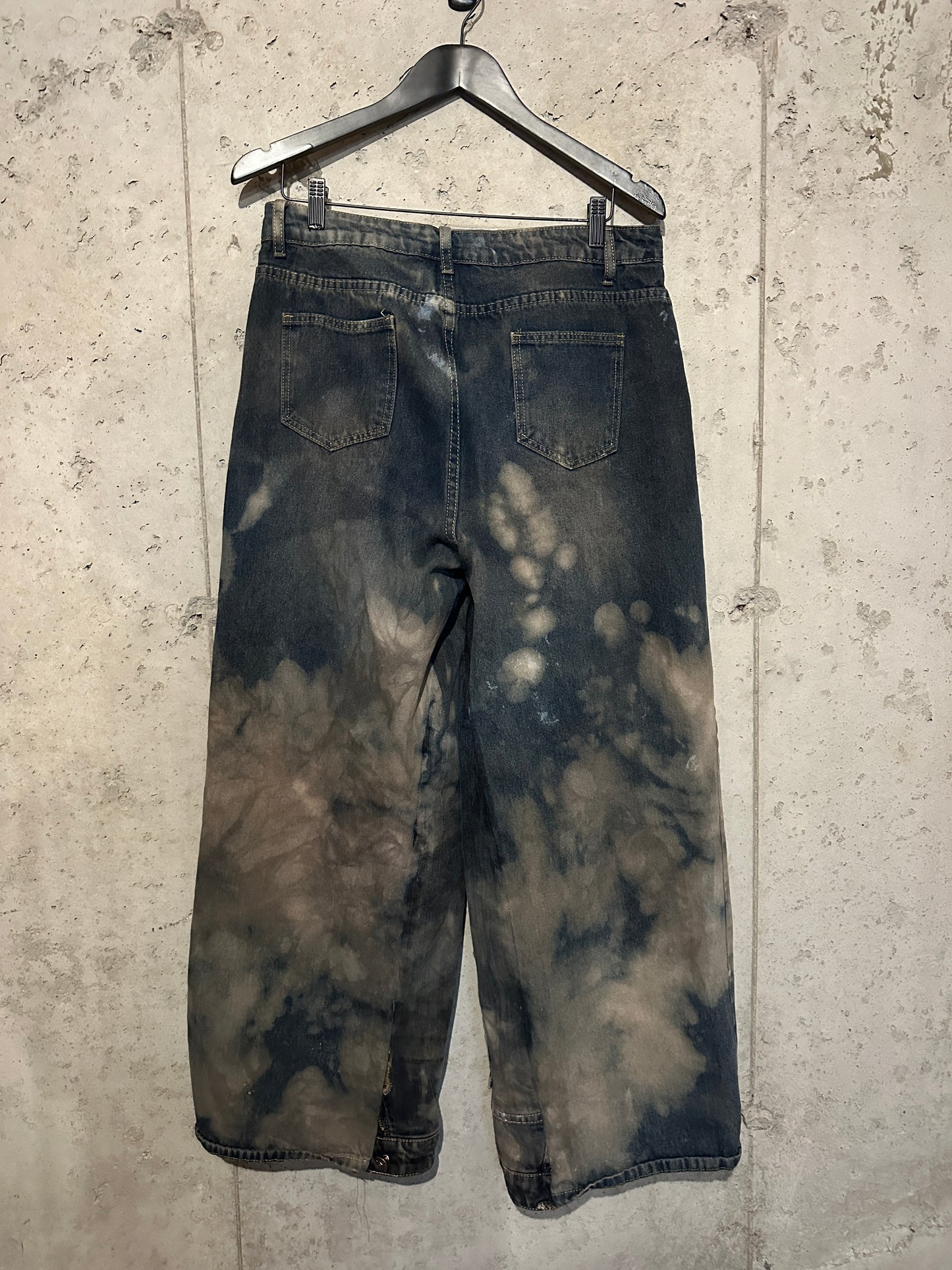 BROWN FRAKENSTEIN BAGGY JEANS