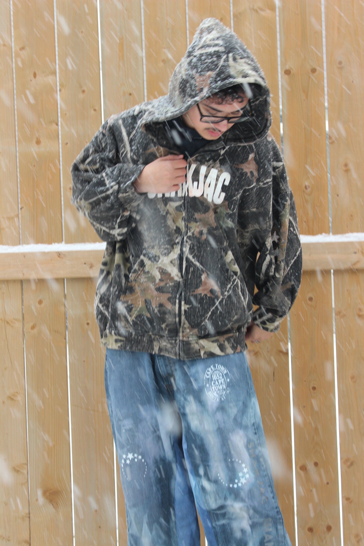 CAMO SHAKJAC ZIP UP HOODIE